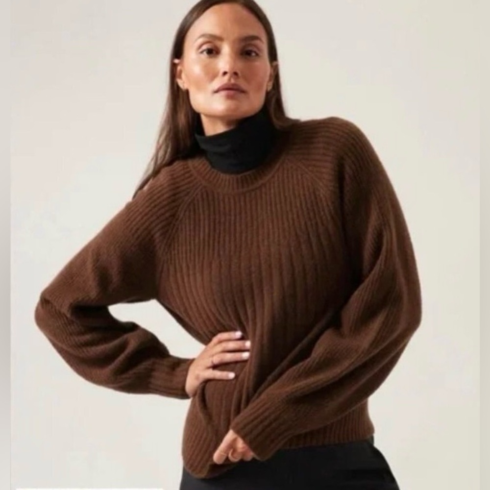 Athleta Layover Crew Brown Merino Extra Fine Wool Blend Relaxed Fit Sweater